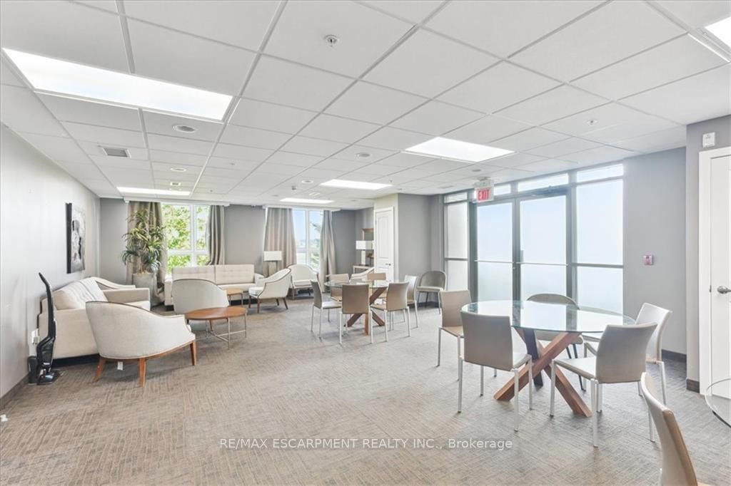 5030 Corporate Drive, #14