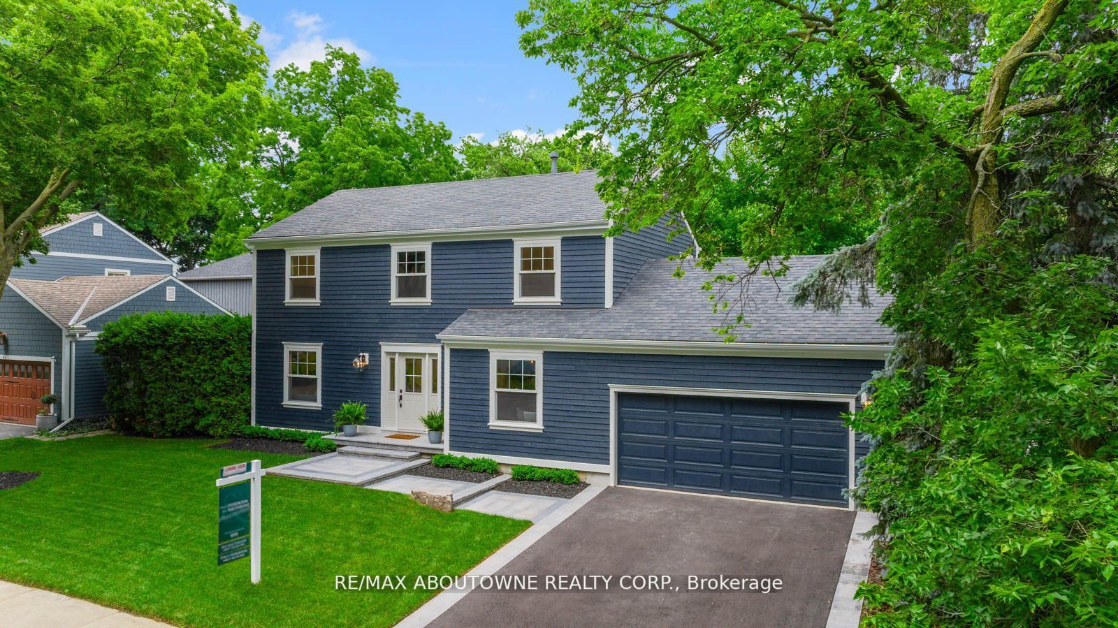 33 Harbourside Crt