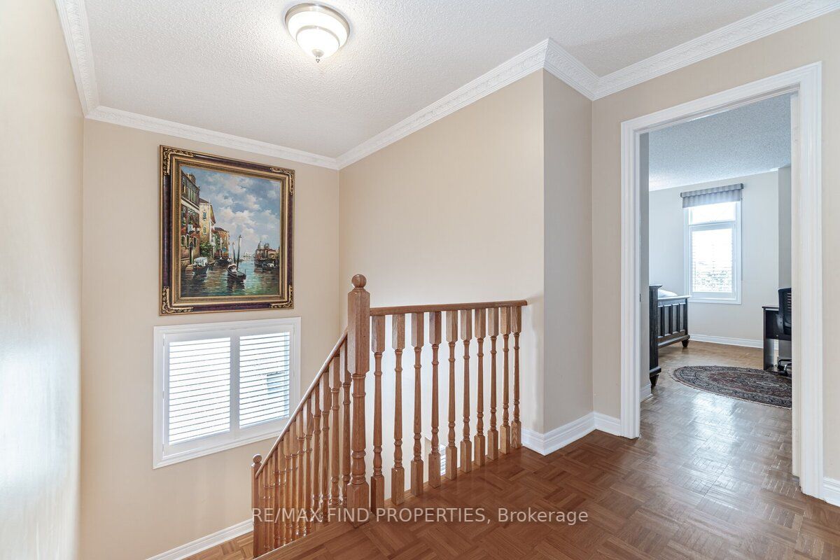 3269 Mcdowell Dr