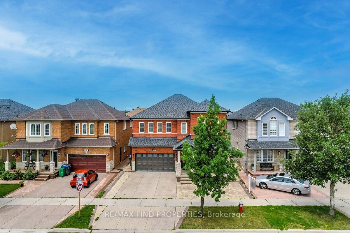3269 Mcdowell Dr