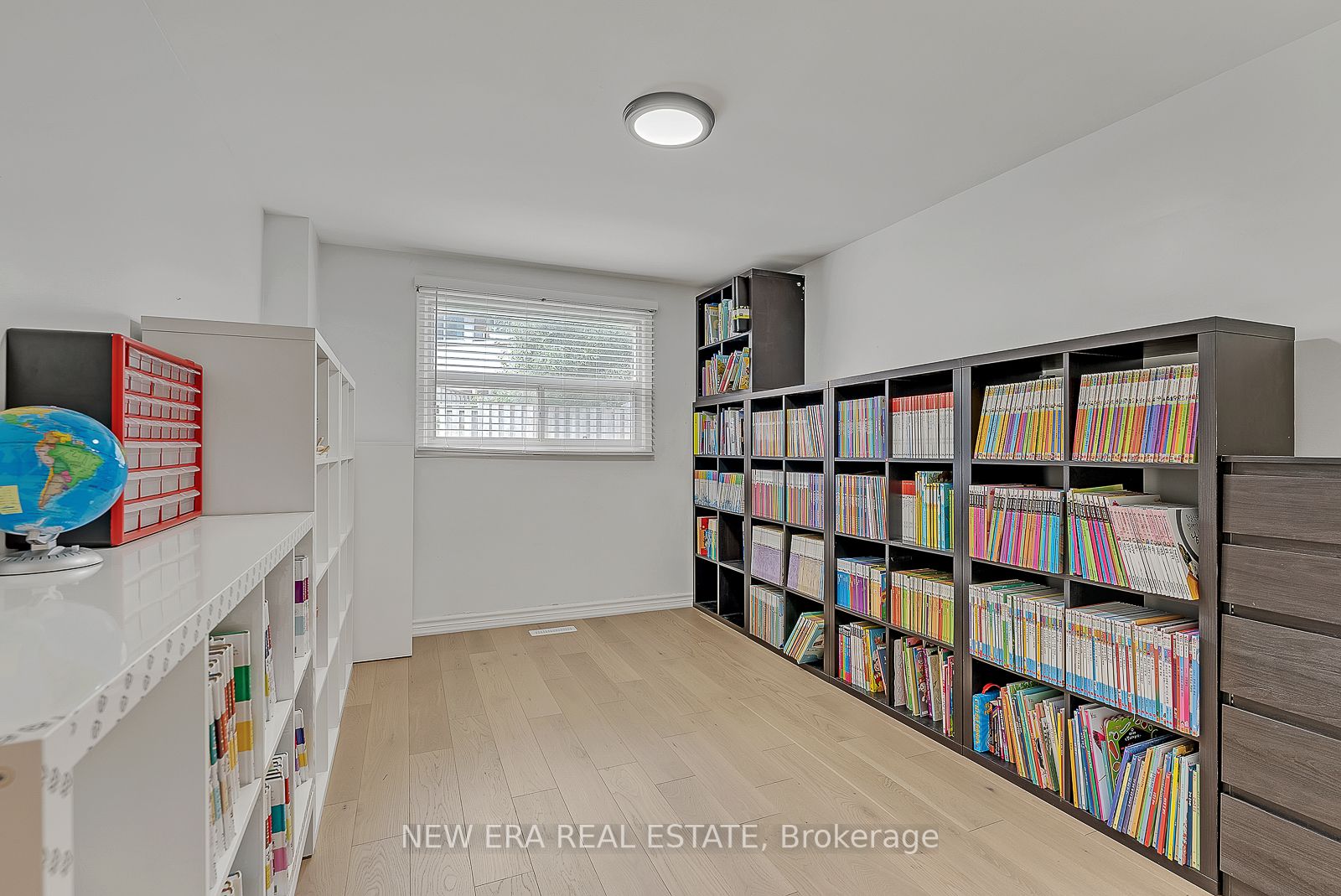 18 West Wareside Rd