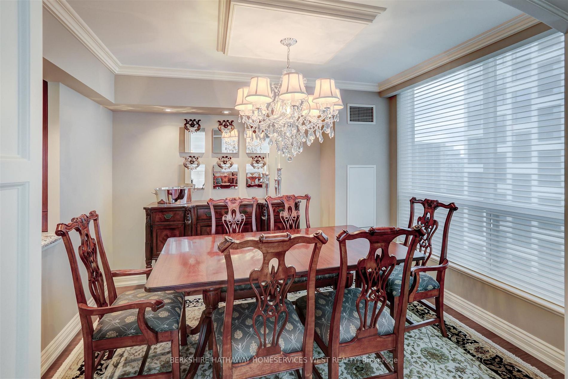 70 High Park Ave, #1008
