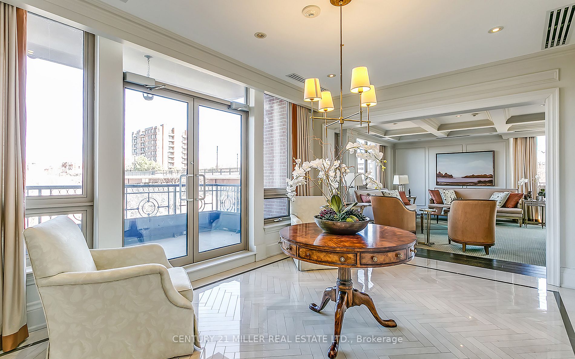 111 Forsythe Street, #504