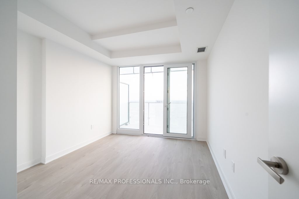 3900 Confederation Parkway, #5208