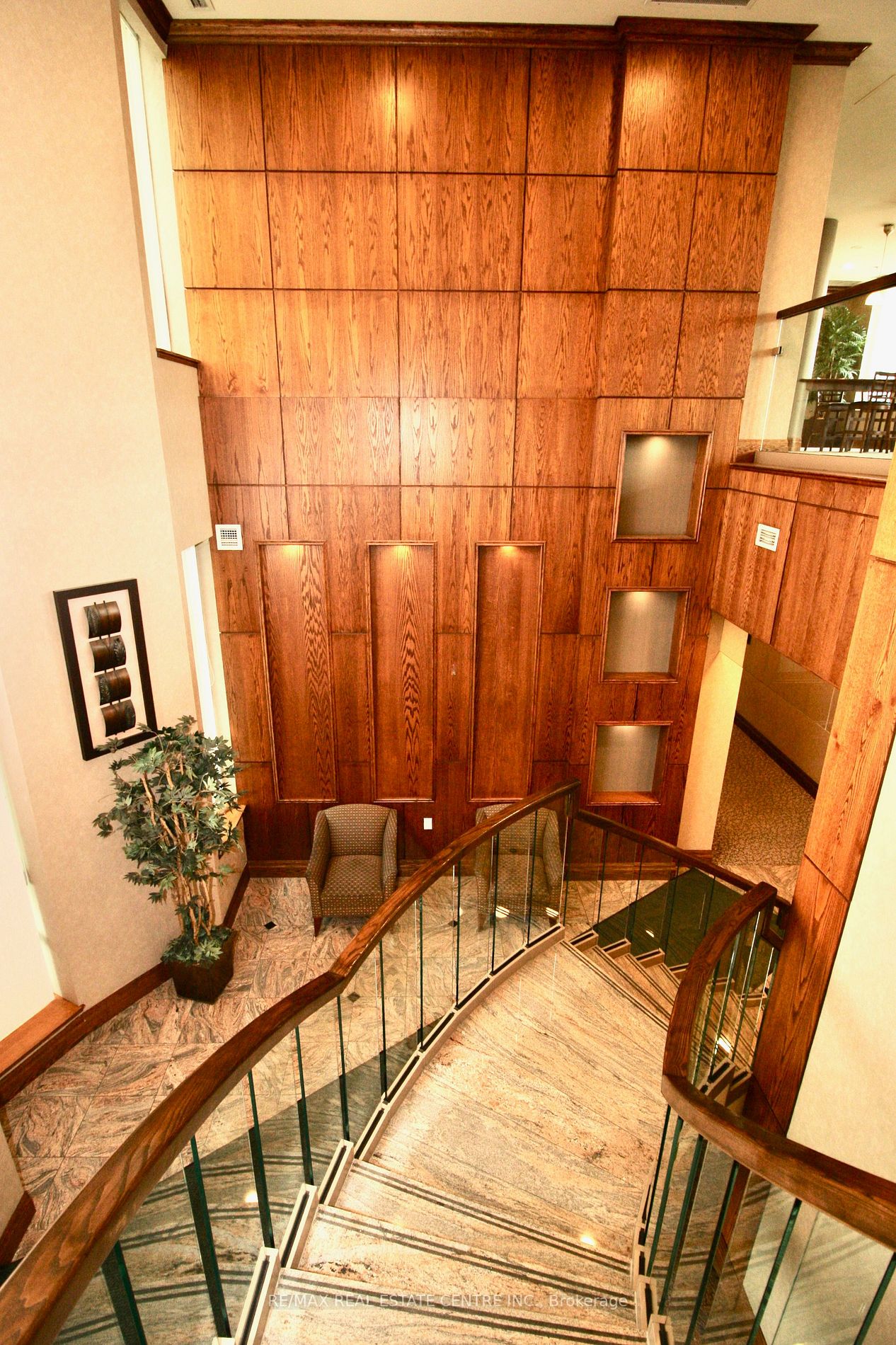Listing W7000518 - Large Photo # 30