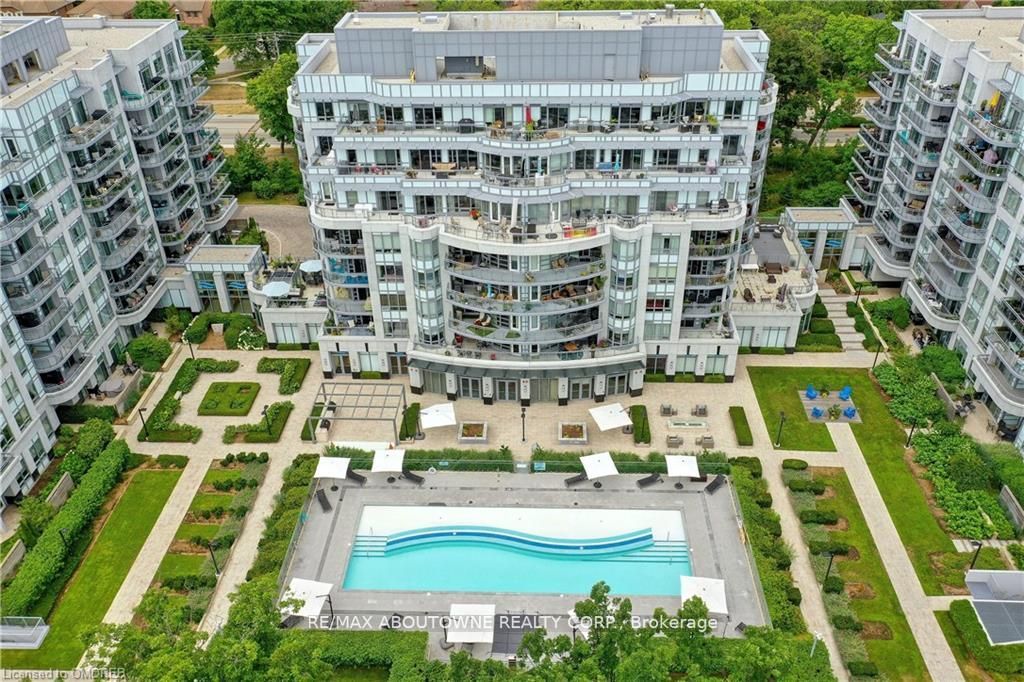 3500 Lakeshore Rd W, #321