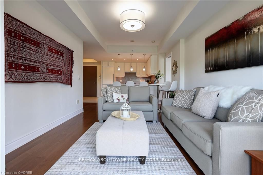 3500 Lakeshore Road W, #321