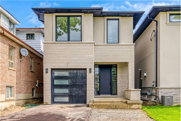 1039 Greaves Ave, Mississauga