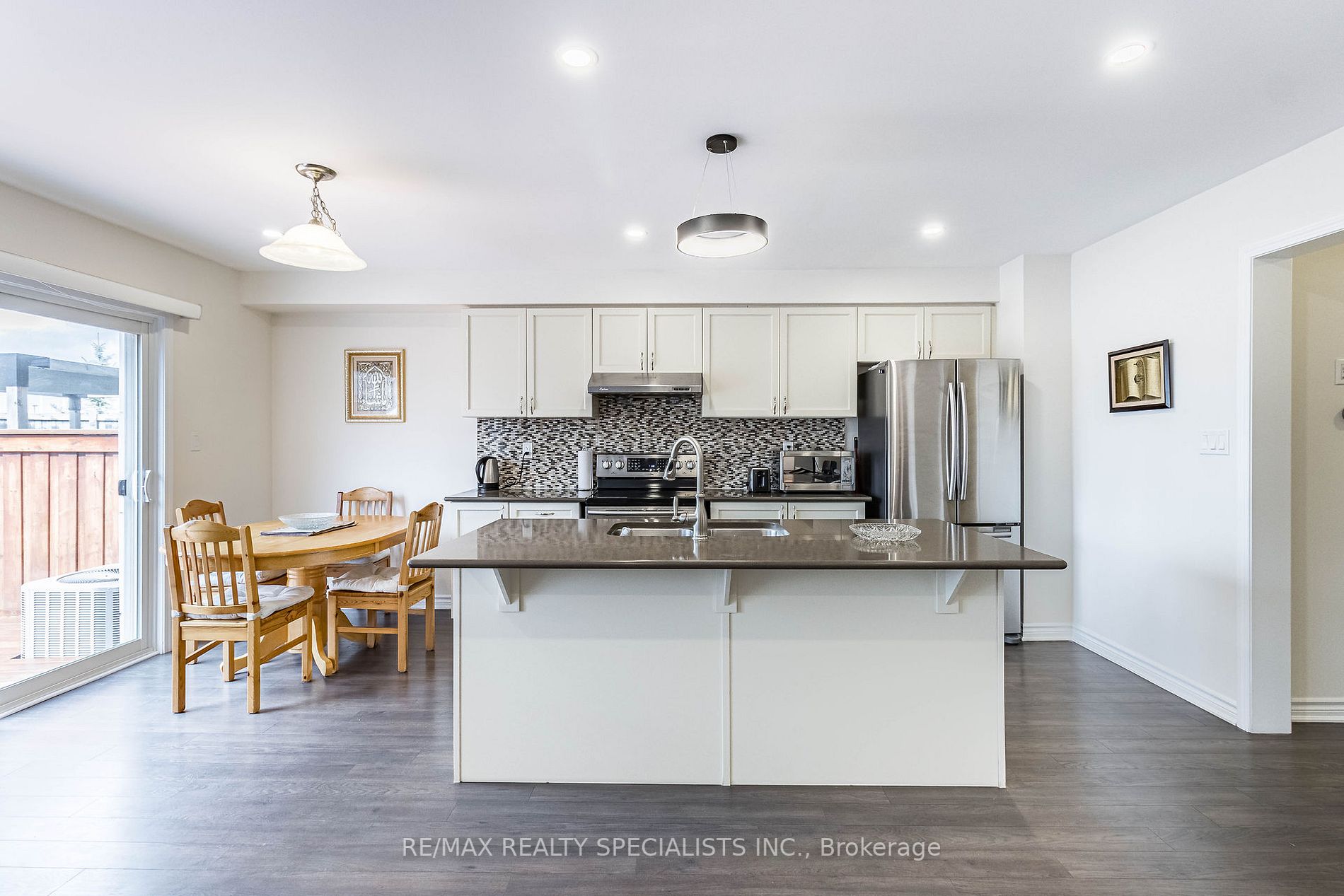 1732 Copeland Circ