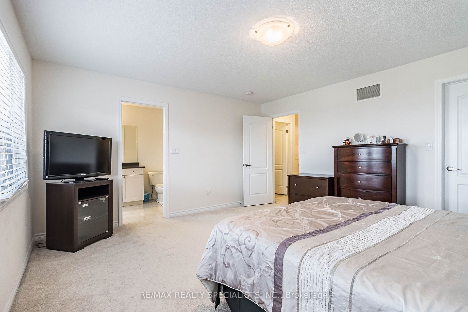 1732 Copeland Circ