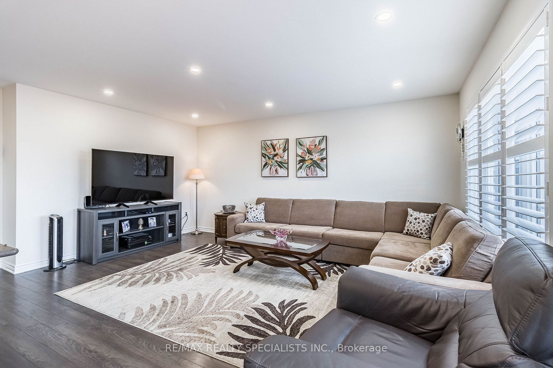 1732 Copeland Circ