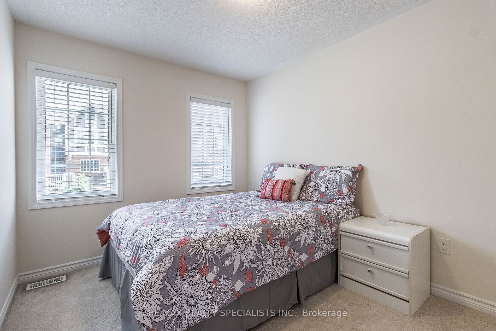 1732 Copeland Circ