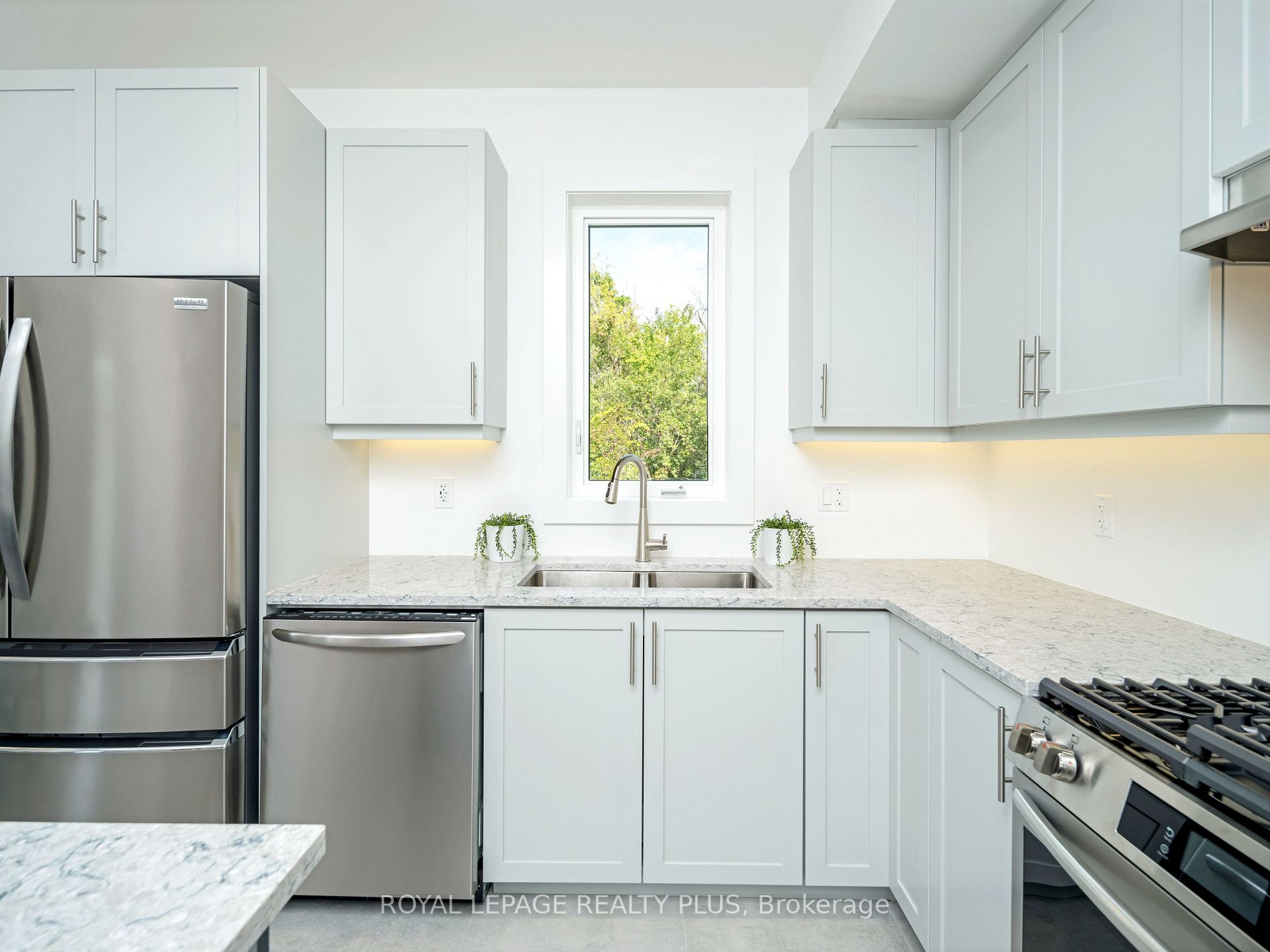 Listing W7000598 - Large Photo # 15