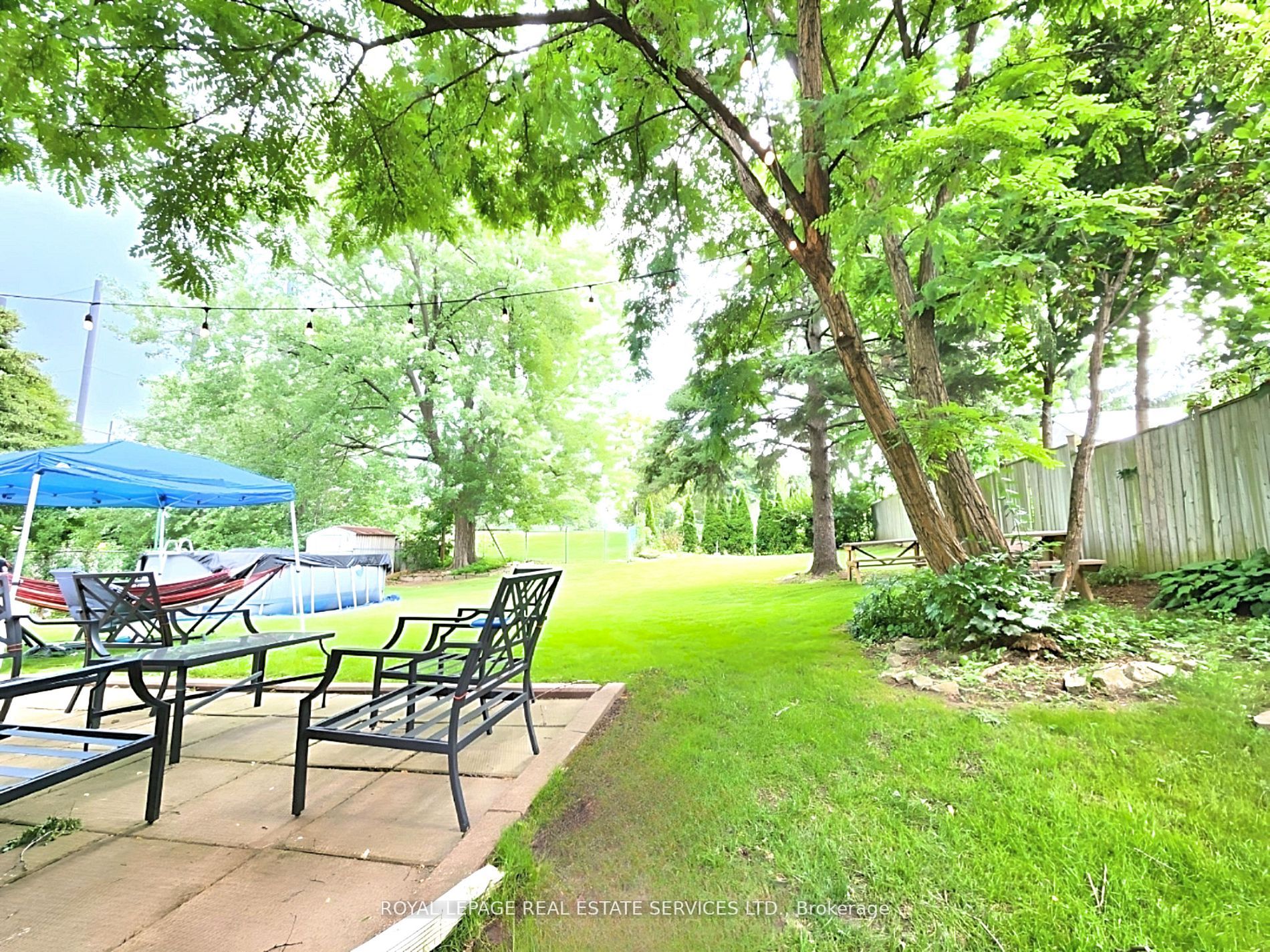 7 Golfwood Heights