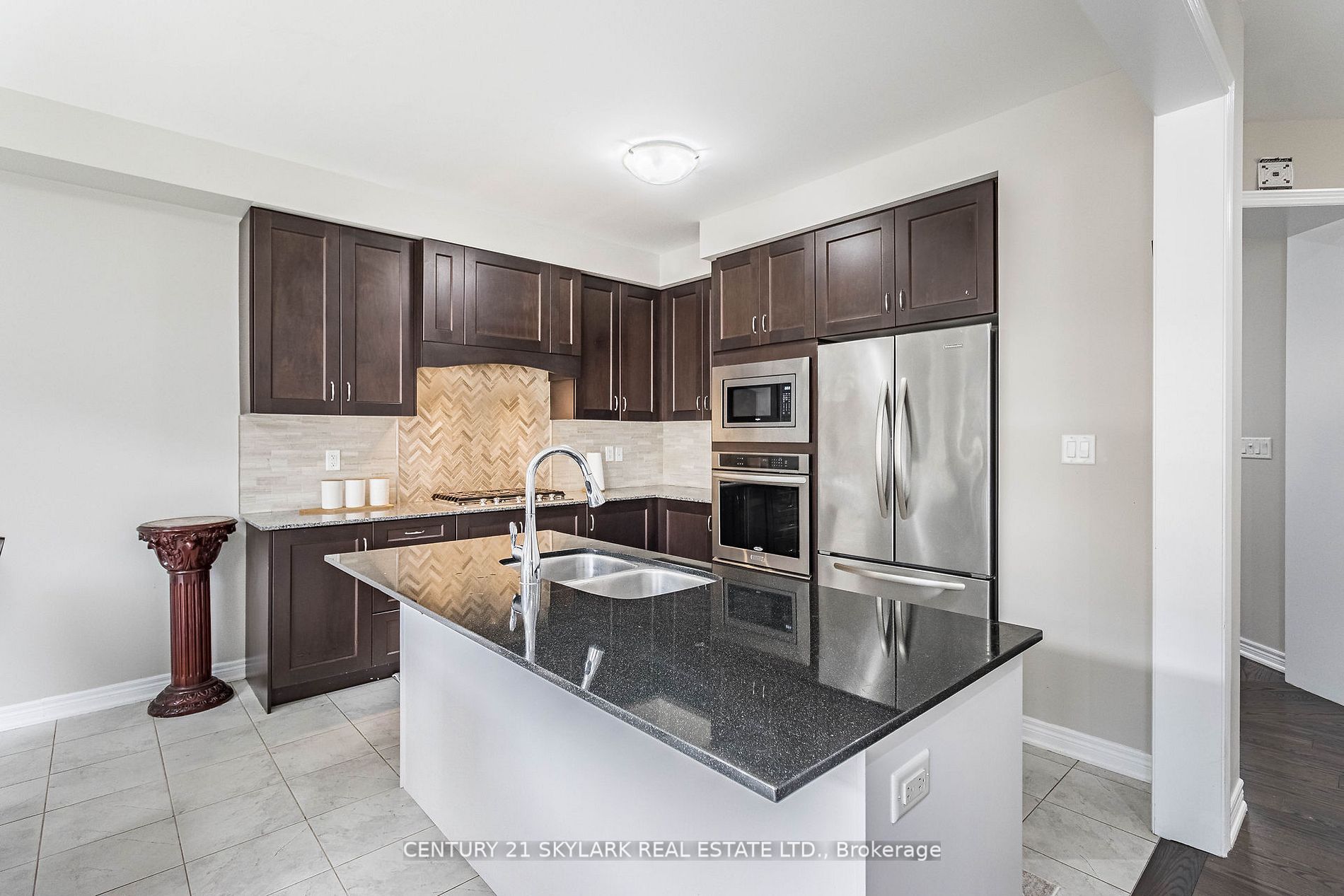 15 Ingleside Rd