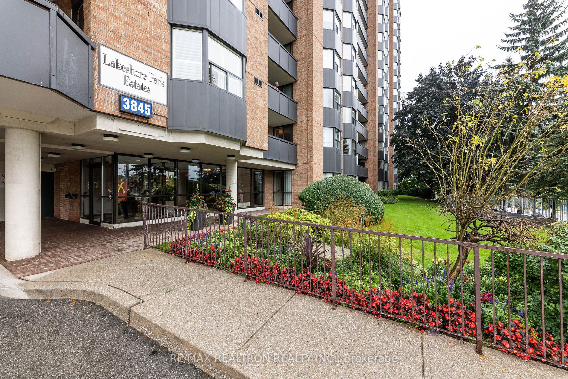 3845 Lake Shore Blvd W, #1208