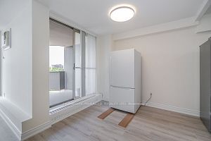 345 Driftwood Ave, #604