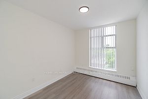 345 Driftwood Ave, #604