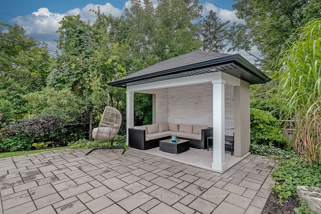 3140 Clairmont Court