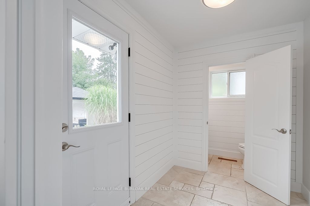 3140 Clairmont Court