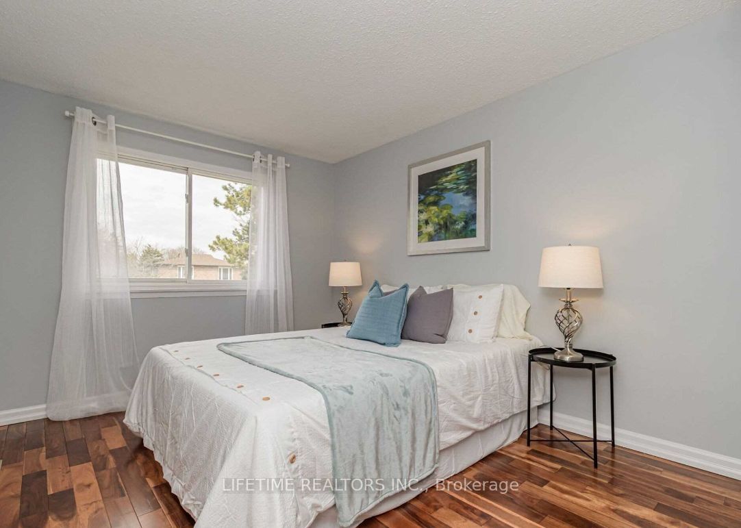 318 Laurier Ave, #59