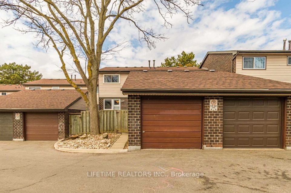 318 Laurier Ave, #59