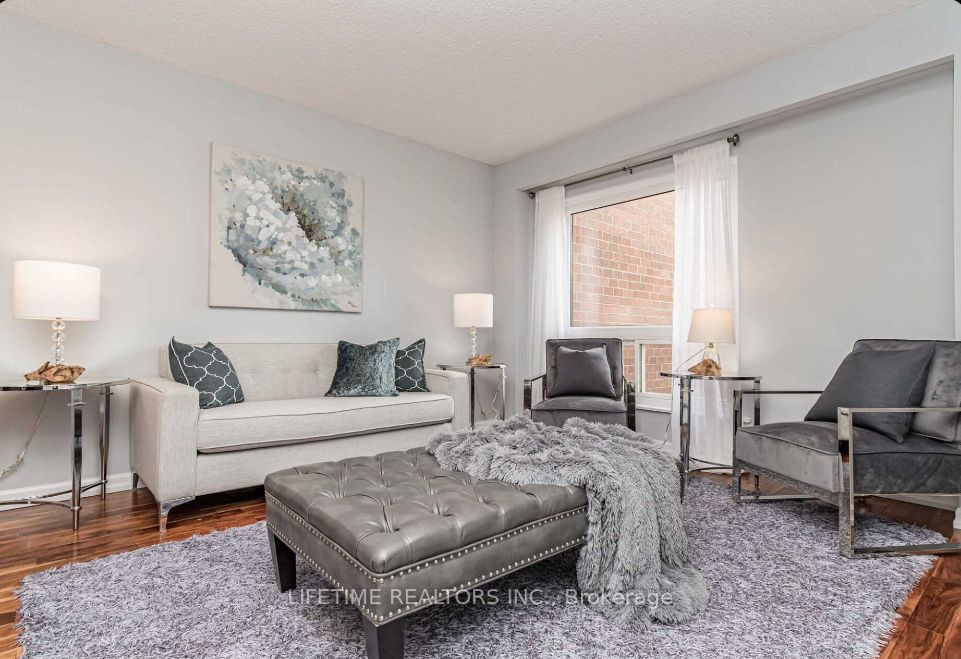 318 Laurier Ave, #59