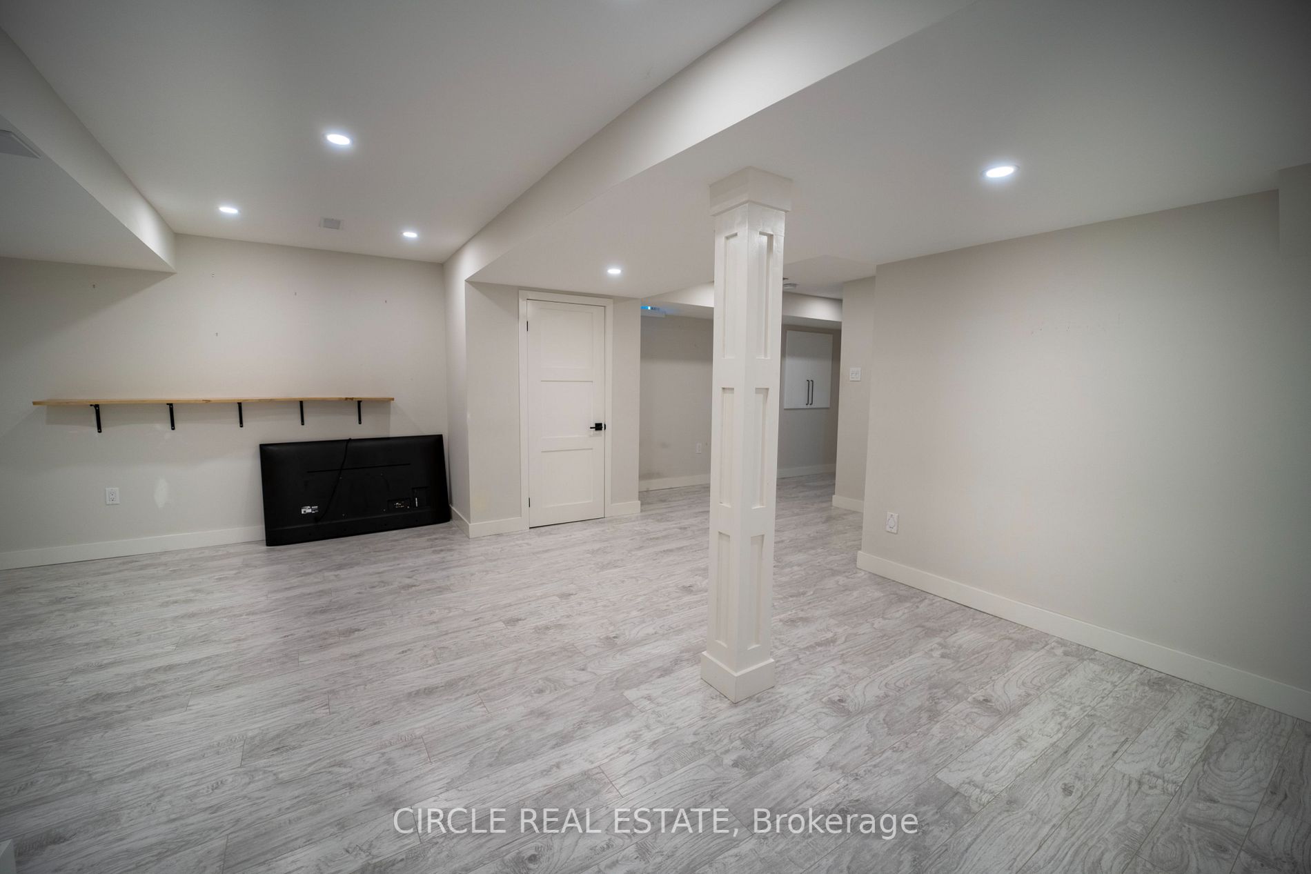 83 Emily Carr Crescent