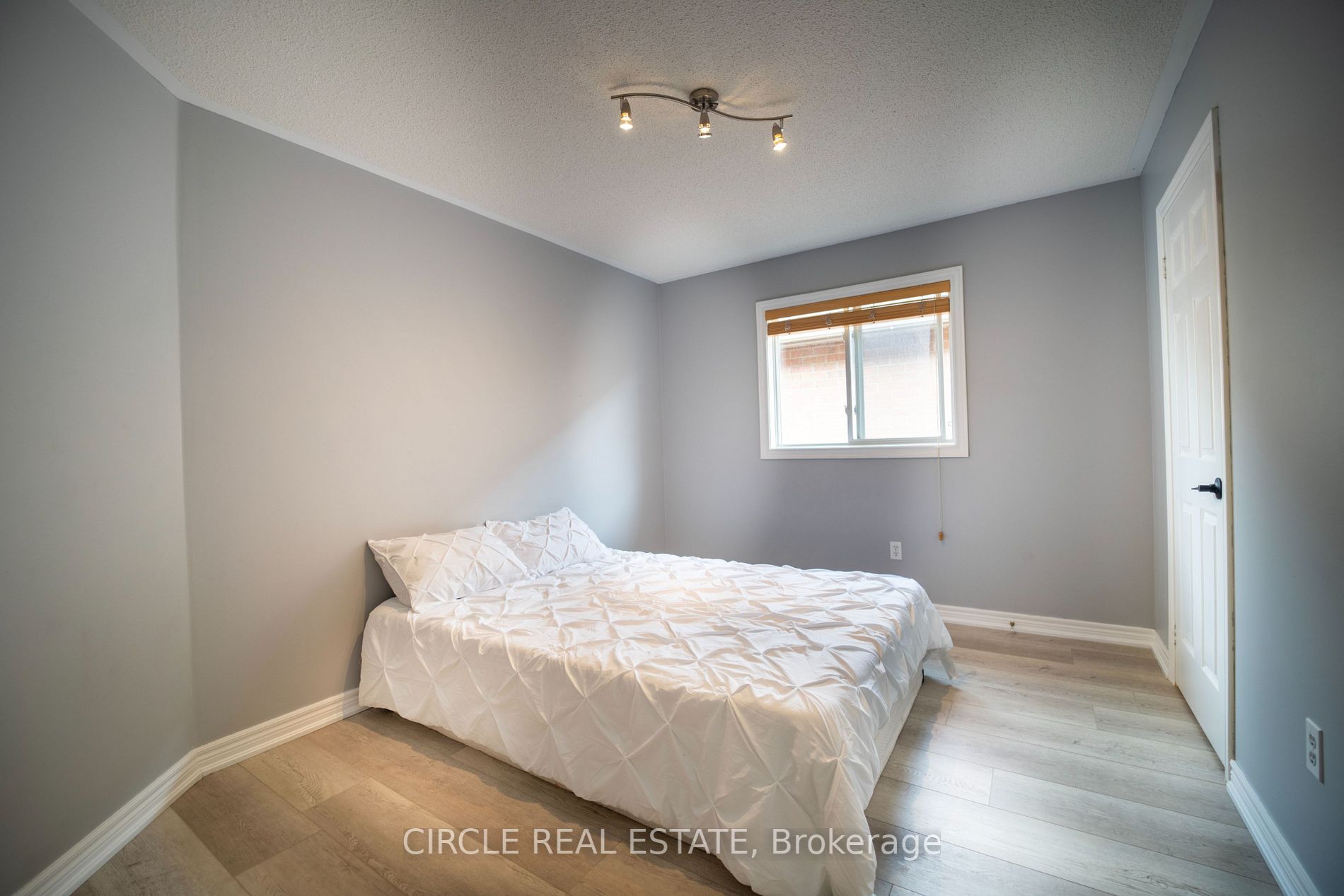 83 Emily Carr Crescent