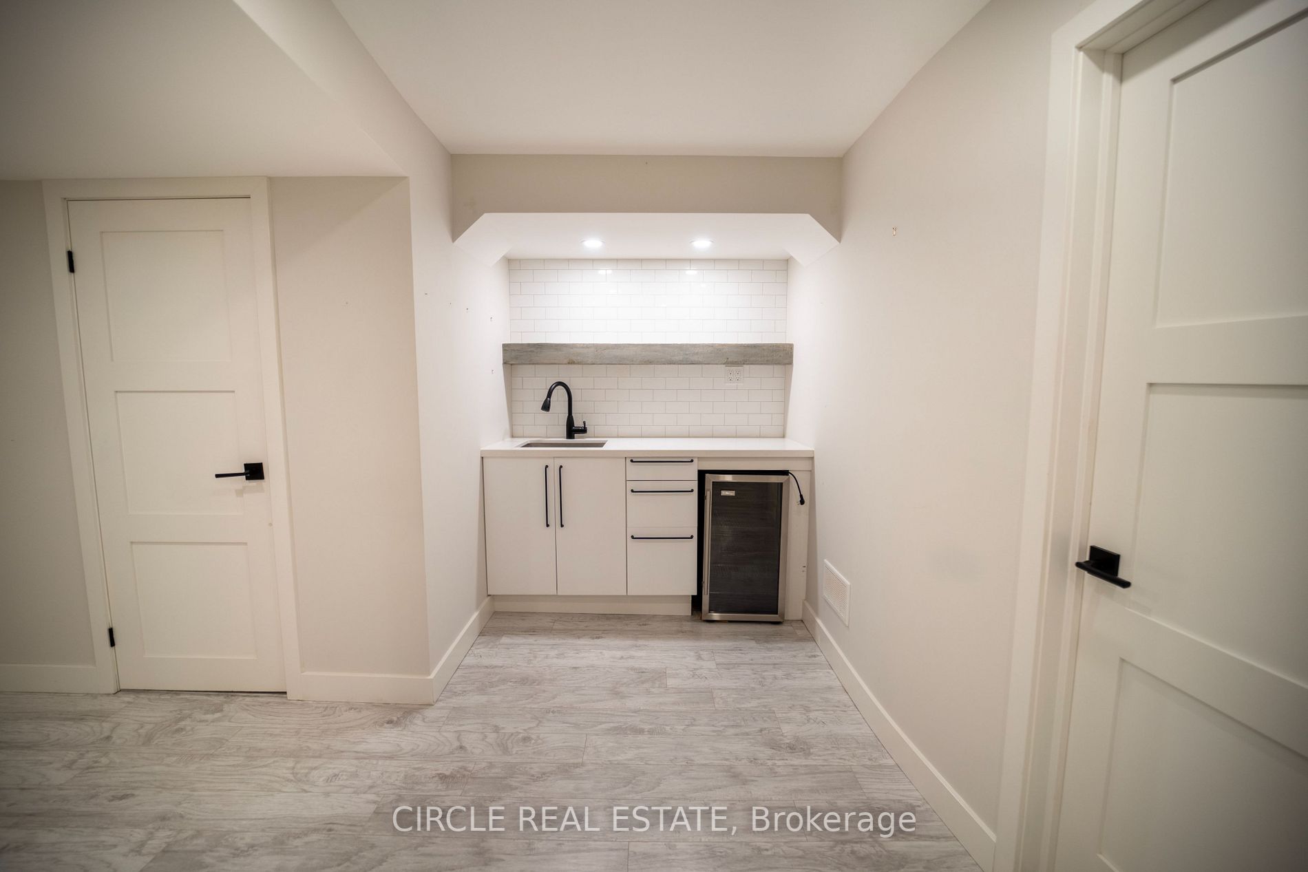 83 Emily Carr Crescent