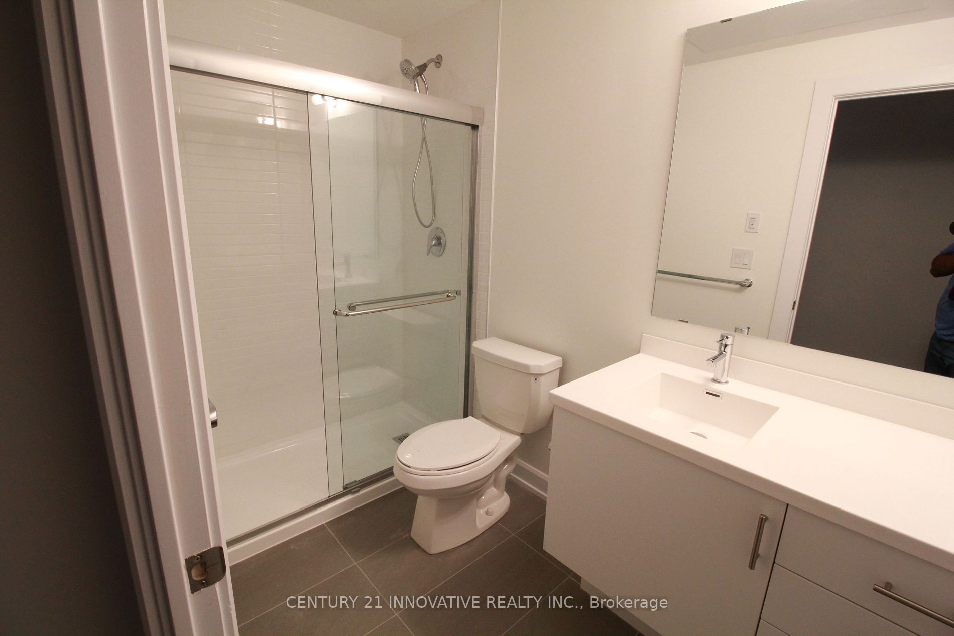 3200 William Coltson Avenue, #1011