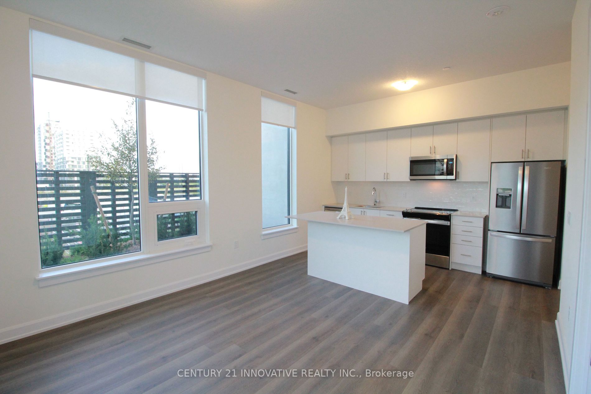 3200 William Coltson Ave, #106