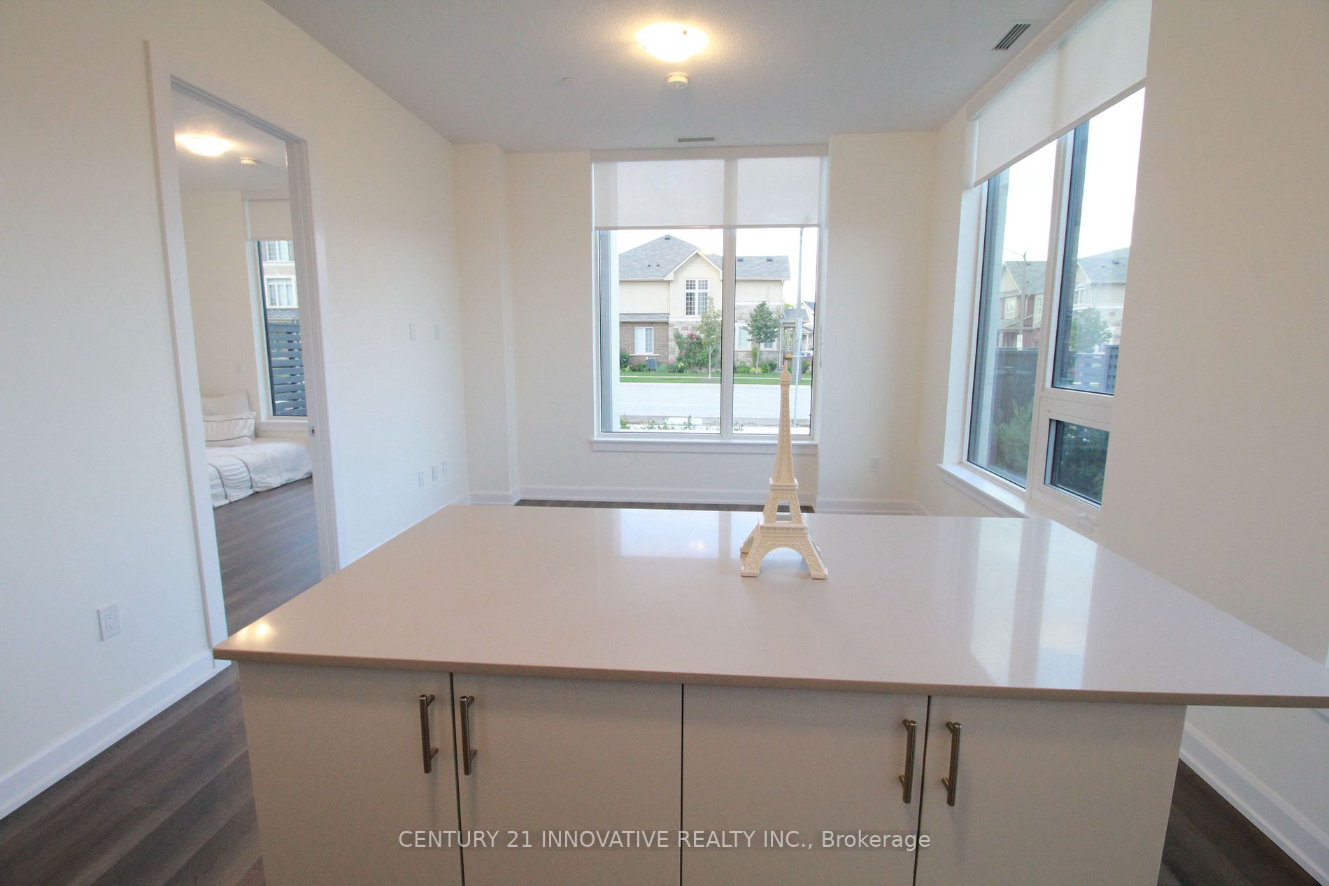 3200 William Coltson Ave, #106