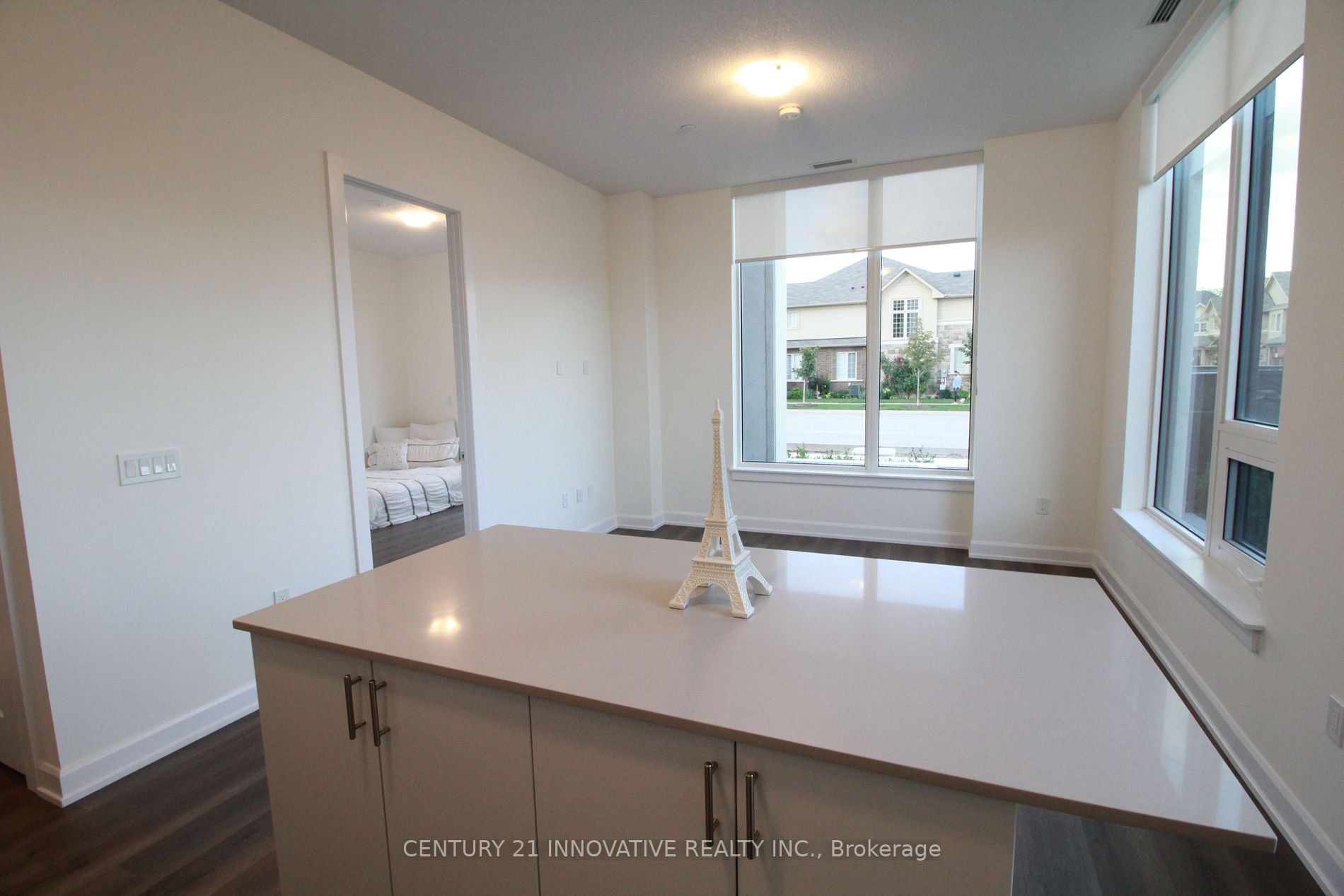 3200 William Coltson Ave, #106