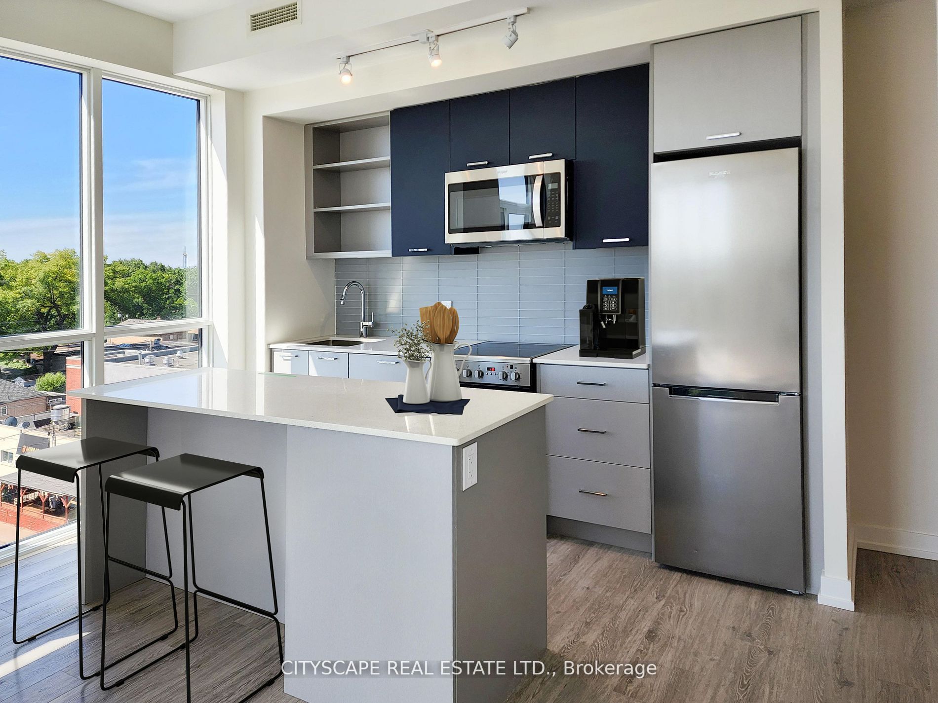 2300 St Clair Ave W, #608