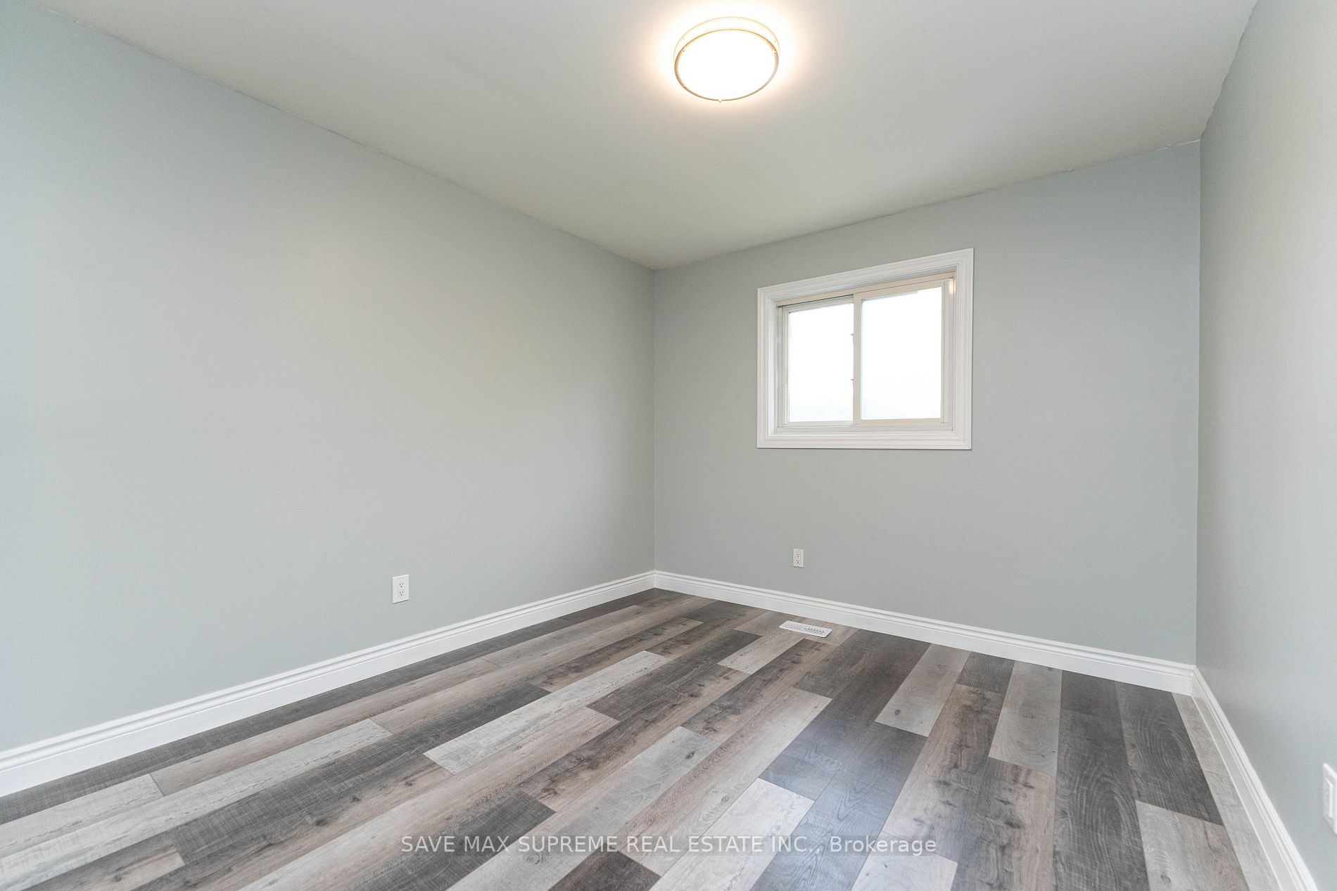 2458 Martin Crt