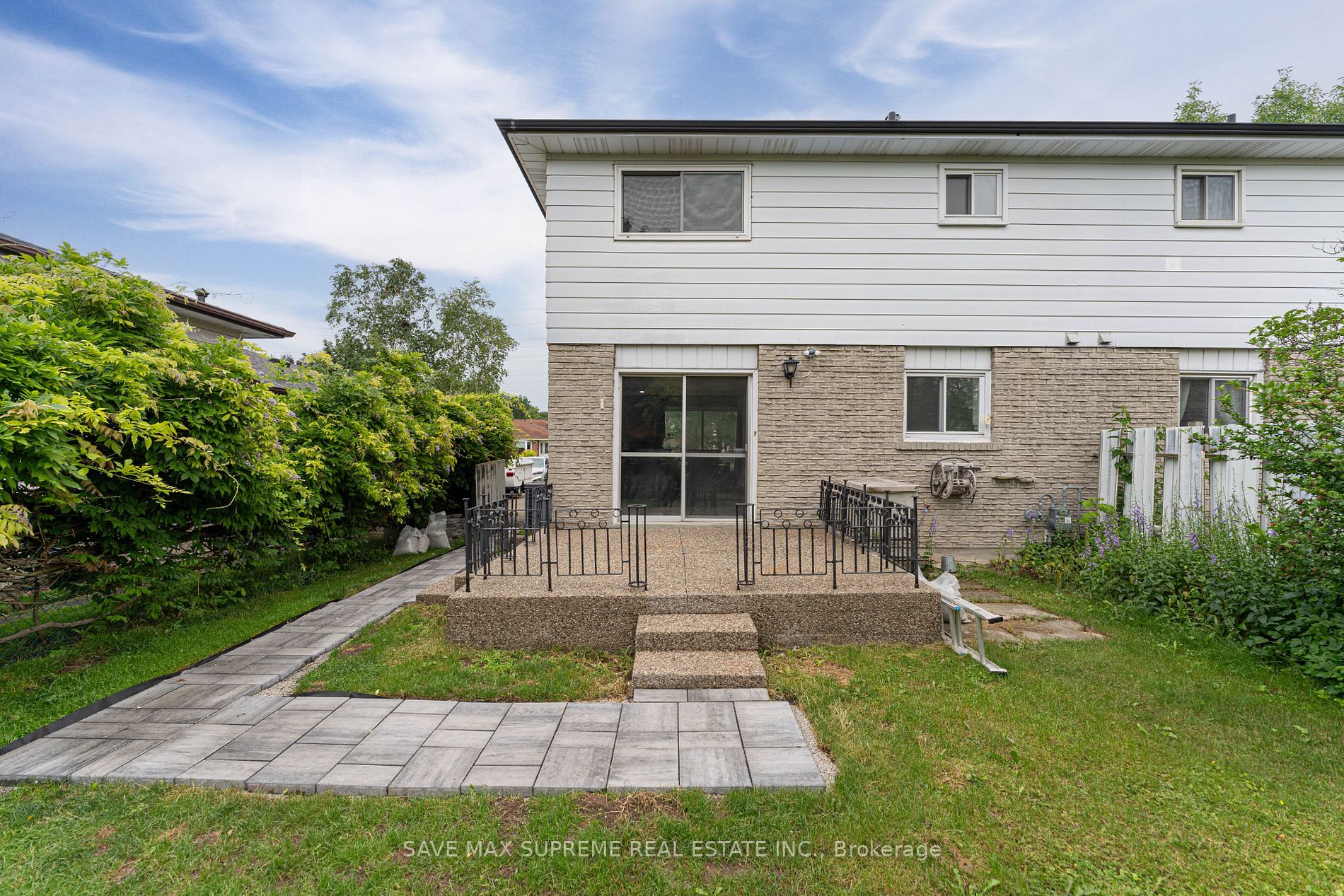 2458 Martin Crt