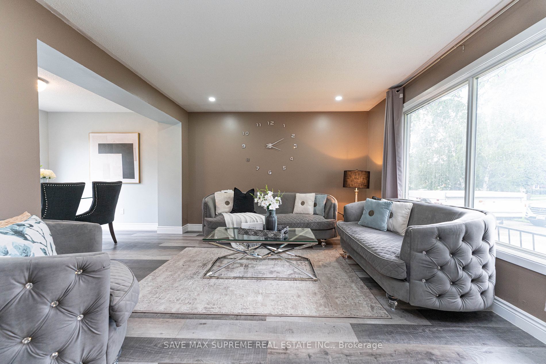 2458 Martin Crt