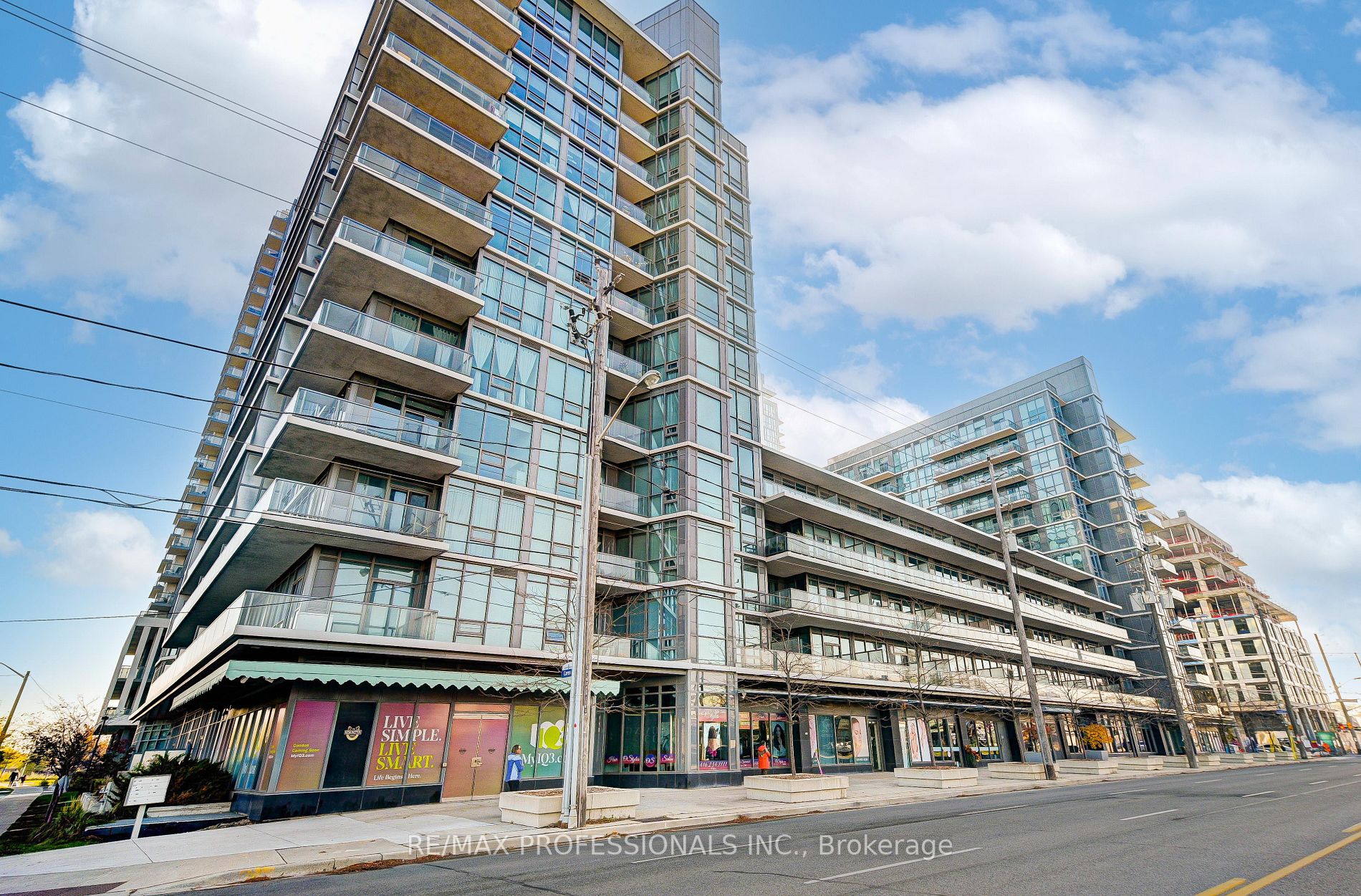 1185 The Queensway, #815
