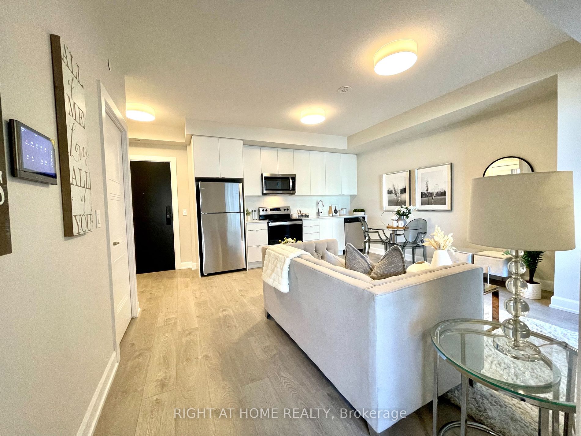 3200 William Colton Avenue, #402