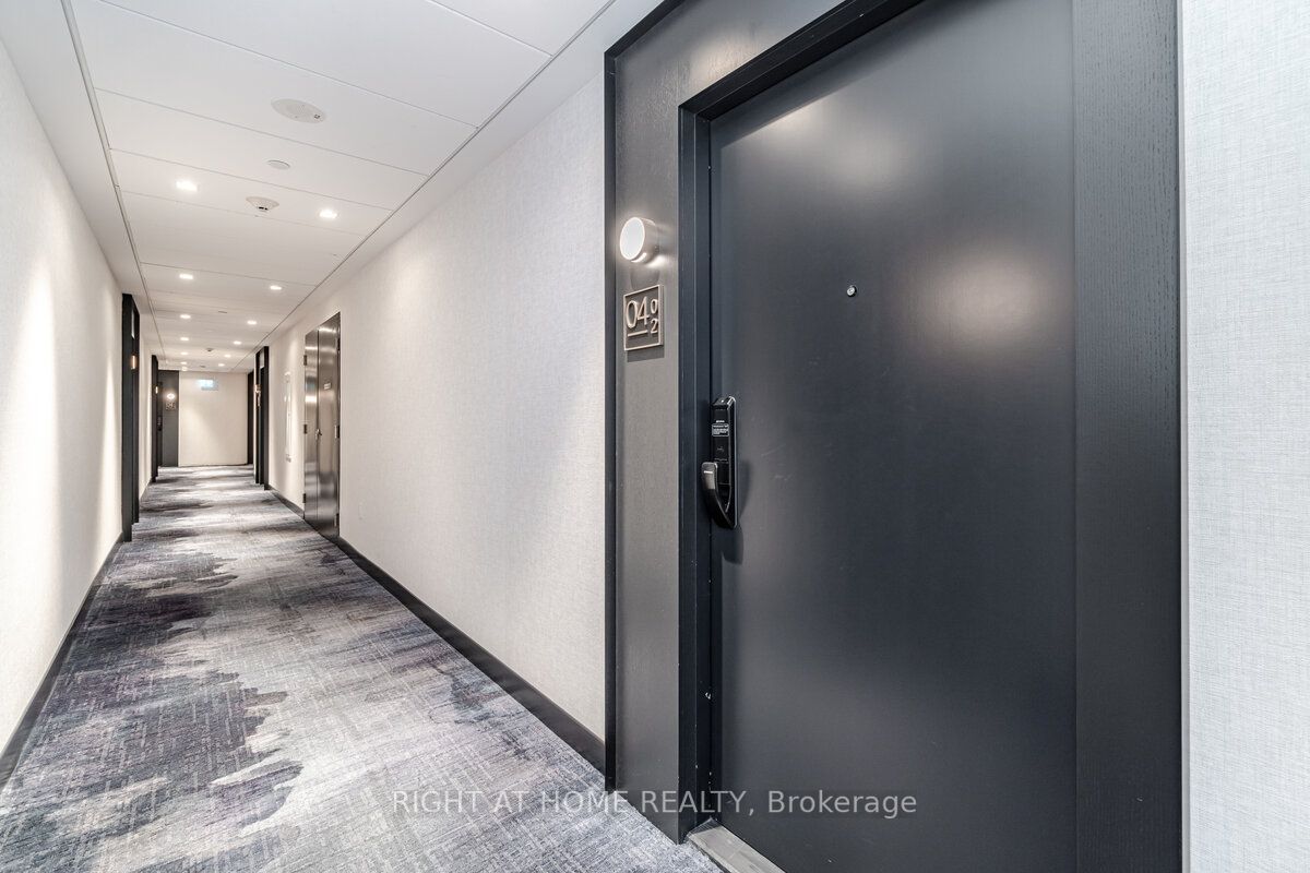 3200 William Colton Avenue, #402