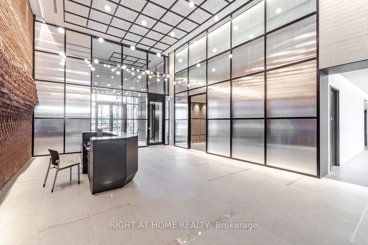 3200 William Colton Avenue, #402