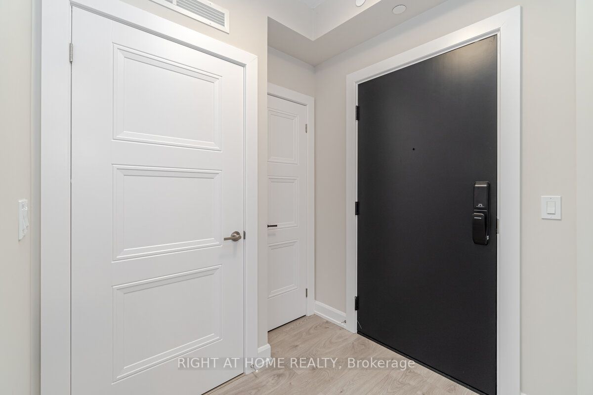 3200 William Colton Avenue, #402