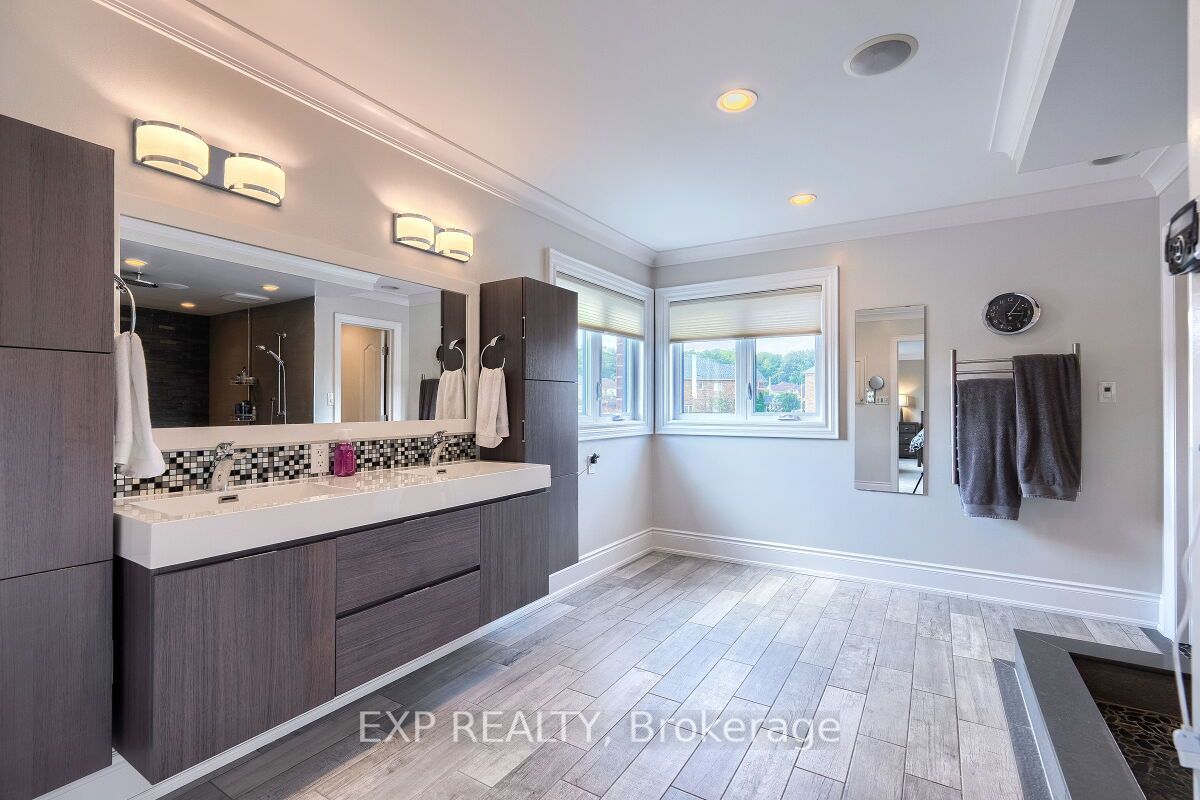 14 Olivia Marie Rd
