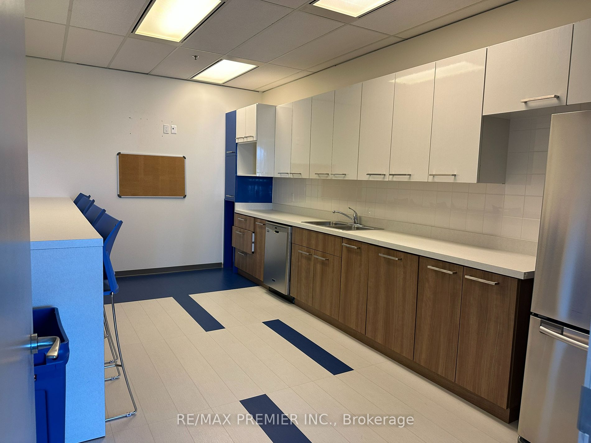 5060 Spectrum Way, #505-06
