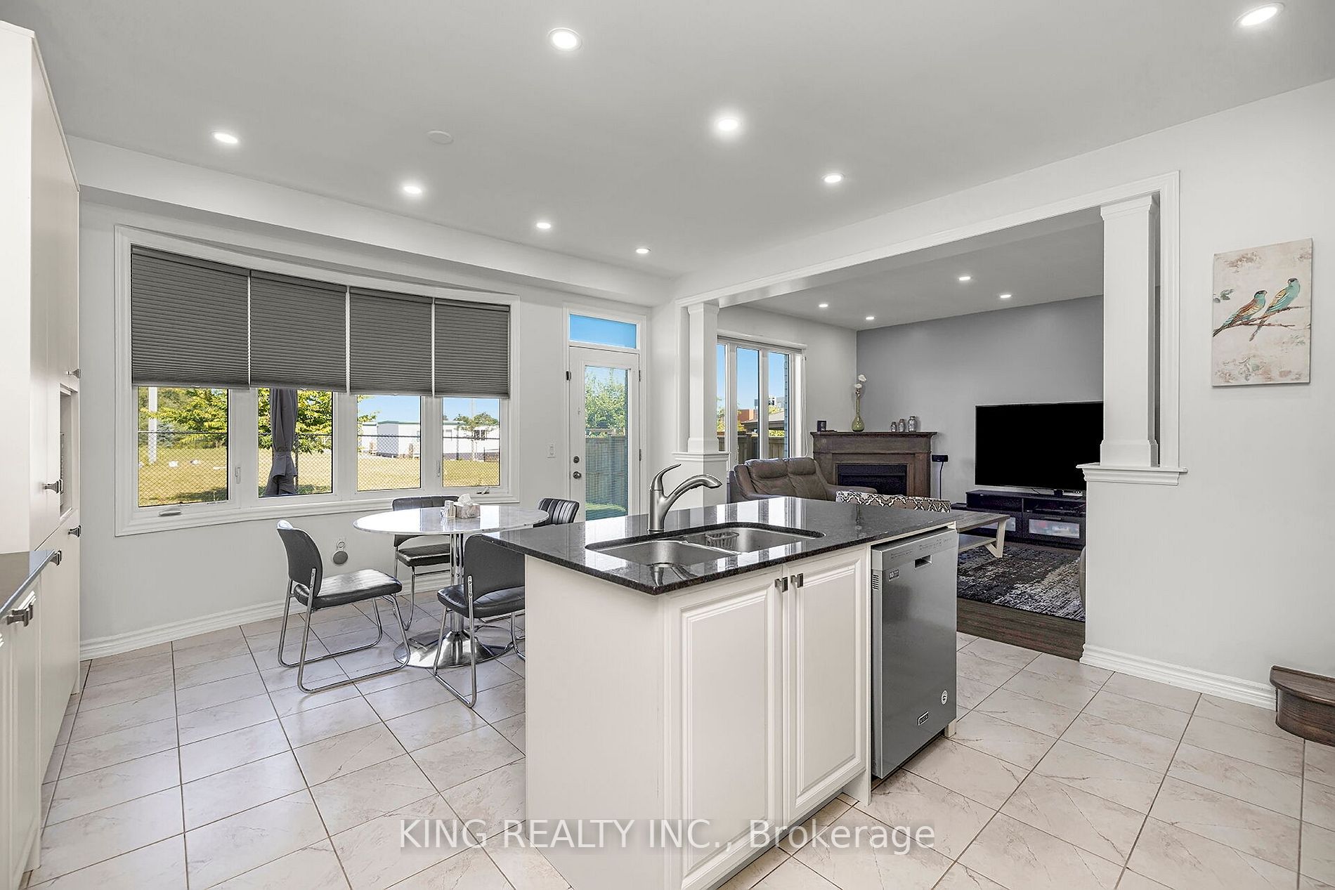 150 Newhouse Boulevard