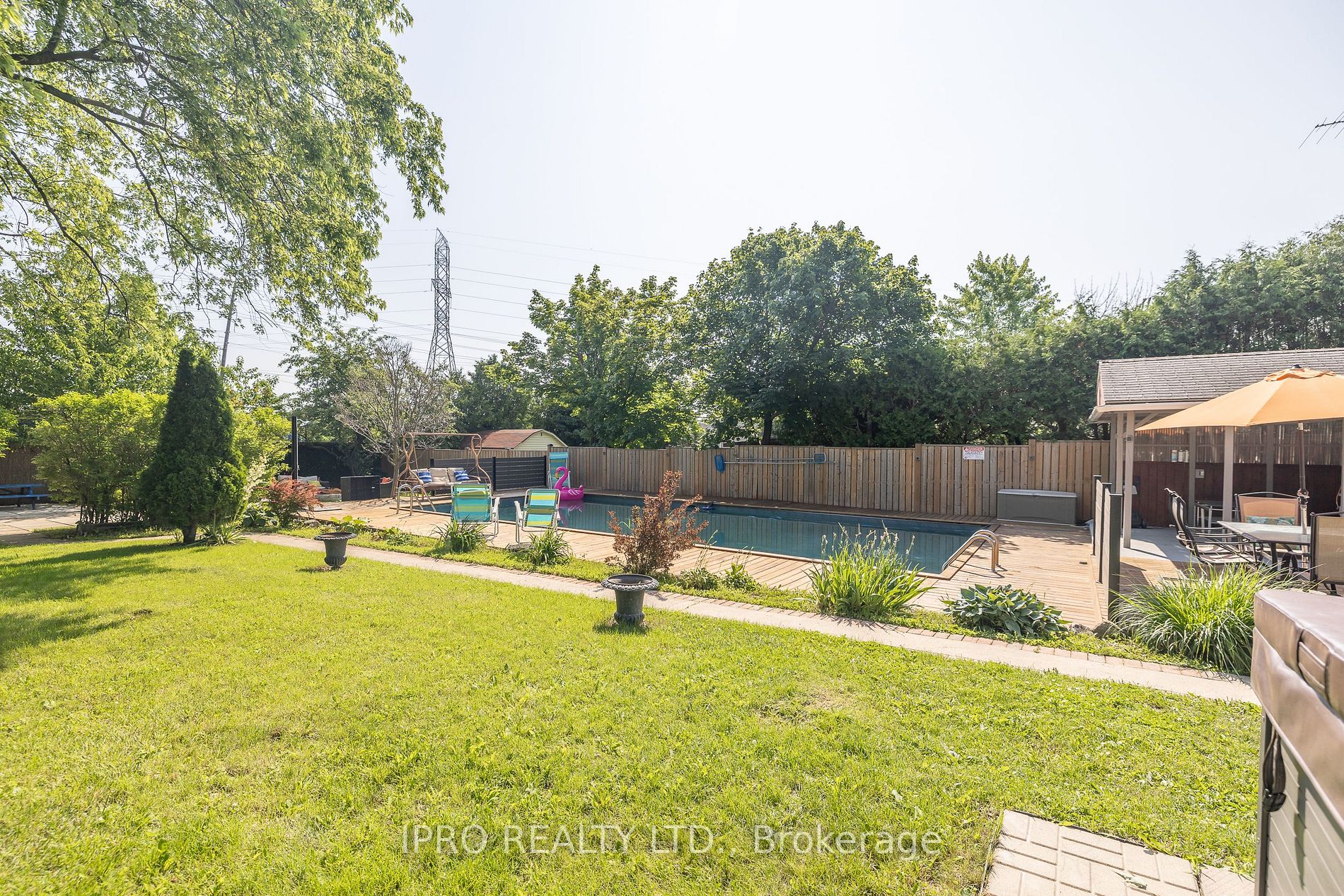 1483 Barker Ave
