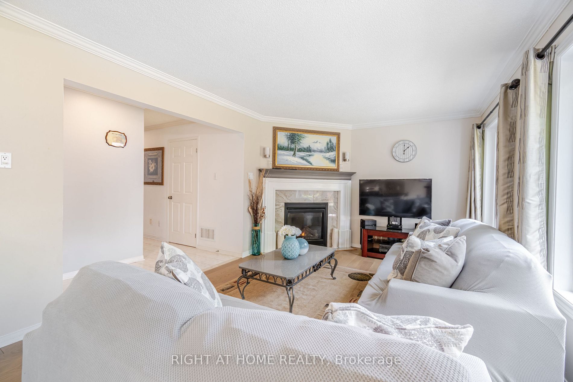 10 Hepburn Cres Cres