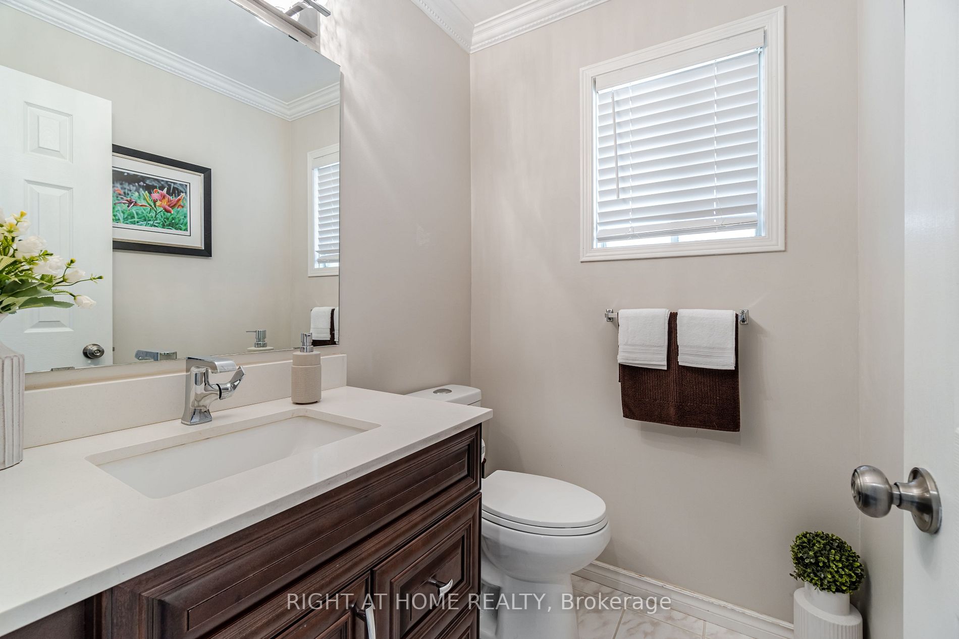 10 Hepburn Cres Cres