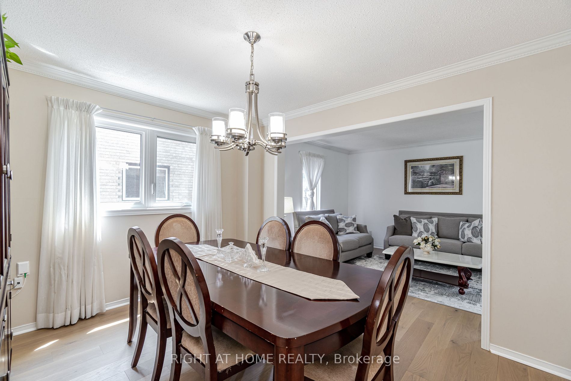 10 Hepburn Cres Cres
